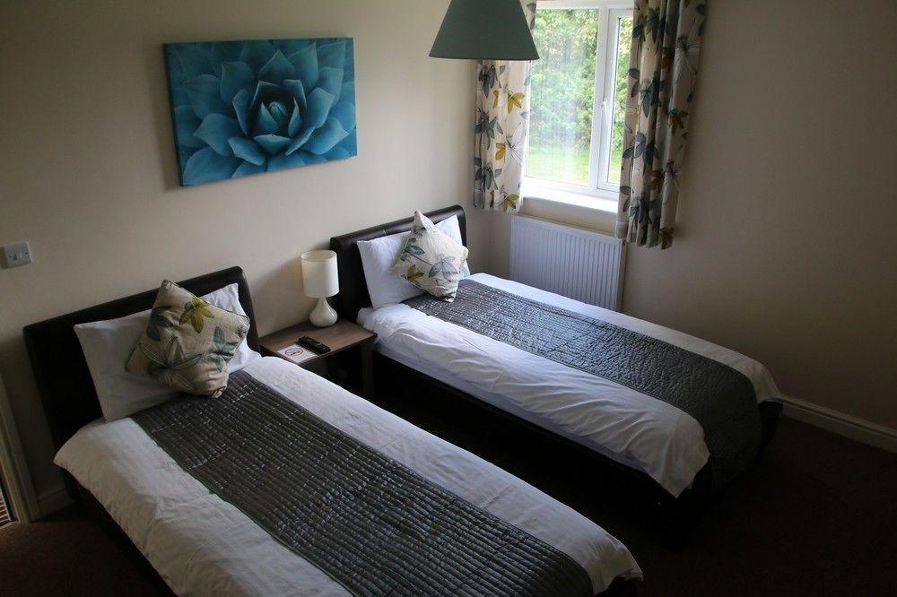 The Lodge Redhill  Ngoại thất bức ảnh